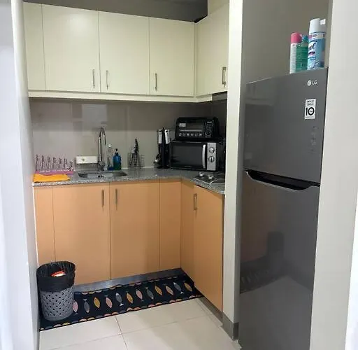 At The Heart Of Bgc Located At Uptown Parksuites Apartment Manila