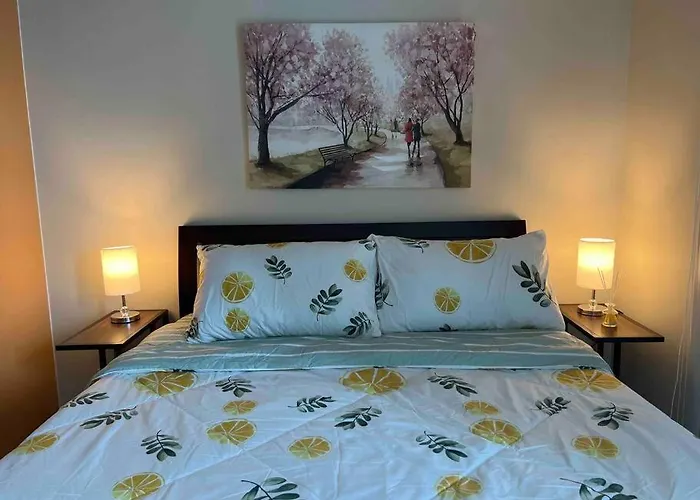 At The Heart Of Bgc Located At Uptown Parksuites Apartment Manila